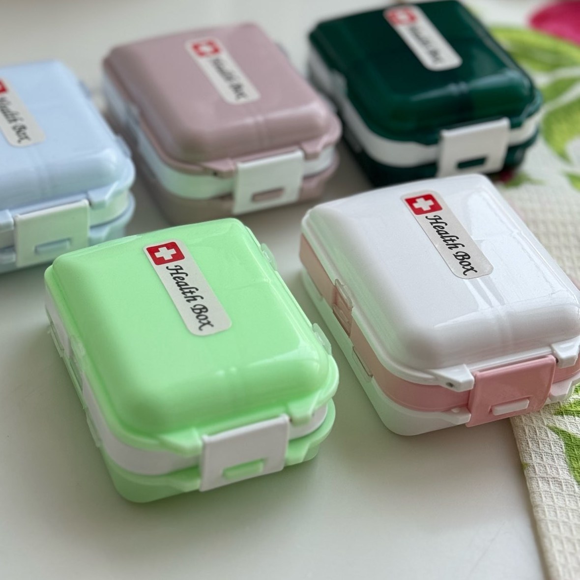 یادآور و نگهدارنده قرص 8 محفظه مدل Health Box